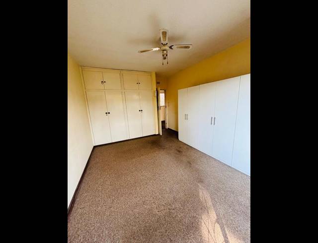 2 BEDROOM HOUSE FOR SALE IN CROYDON